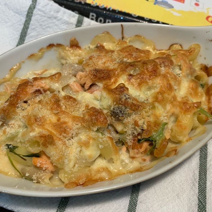 子供が食べる魚料理 鮭とブロッコリーのグラタン レシピ 作り方 By ひろぱんだ 楽天レシピ